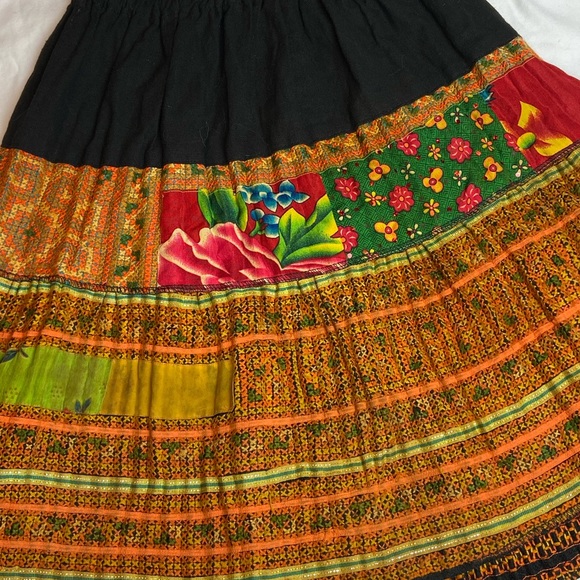 Source Unknown Dresses & Skirts - Vintage color block tribal southwestern Shipibo patterned pleated flowy skirt